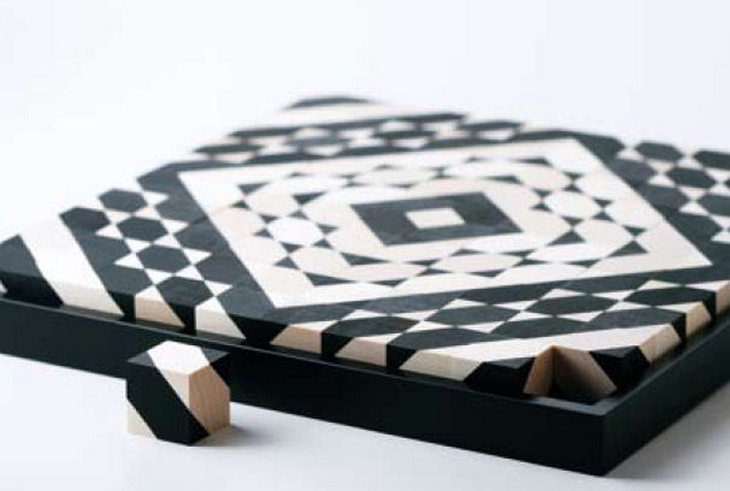 Naef Versi Mosaik Puzzle Toy