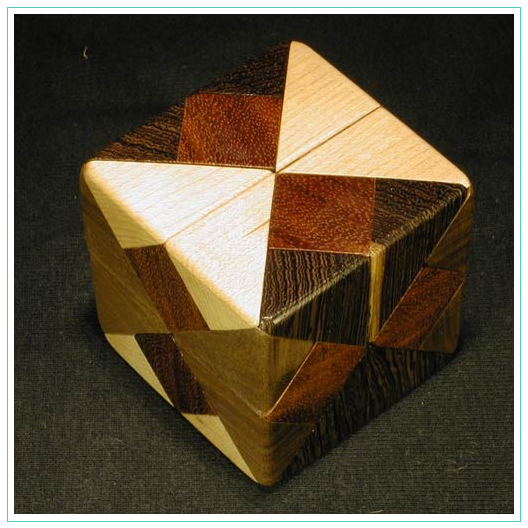 Diamante Cube