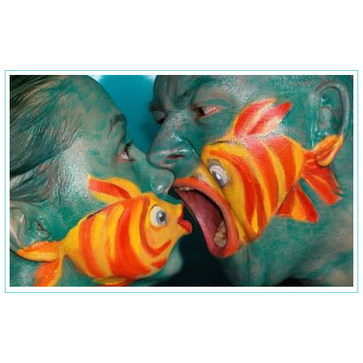 Fish Tales Kissing